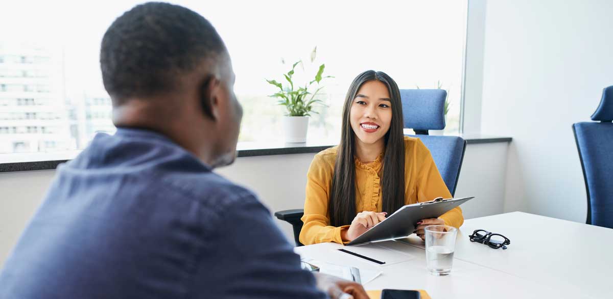 Employee giving feedback image